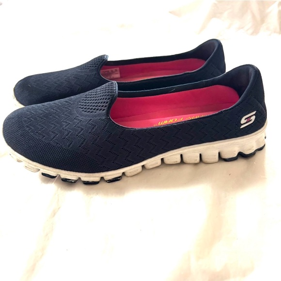 Skechers Navy Blue EZ Flex Memory Foam Slip on Sneakers SZ 9 Worn 2X - Picture 1 of 14